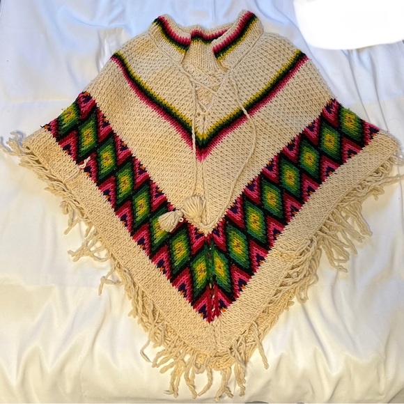 Vintage 70s Mexican Wool Poncho Chunky Knit Poncho - Picture 4 of 4